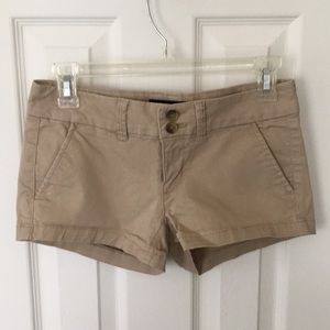 American Eagle khaki shorts